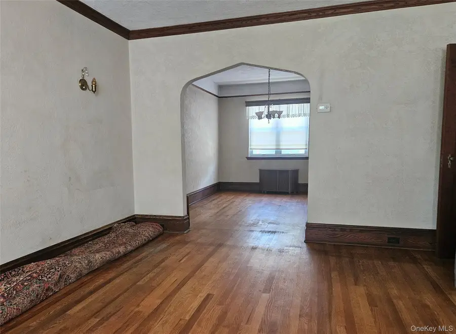 8121 77th Avenue, Glendale, NY 11385 - #3