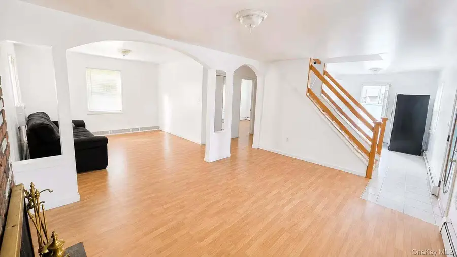 326 Curtis Avenue, Carle Place, NY 11514 - #2