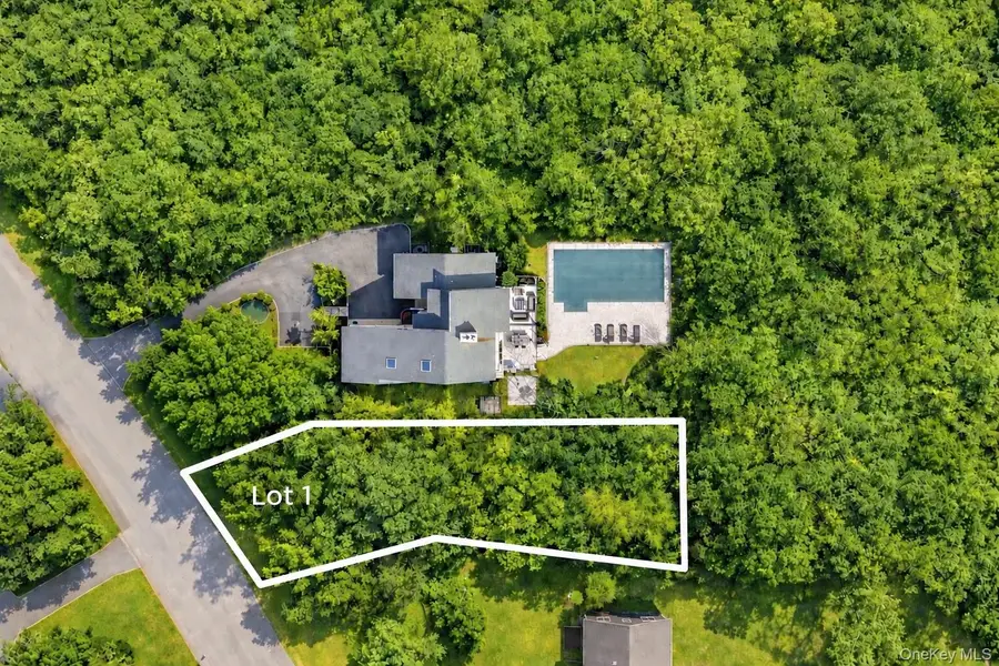 875 The Strand, East Marion, NY 11939 - #2