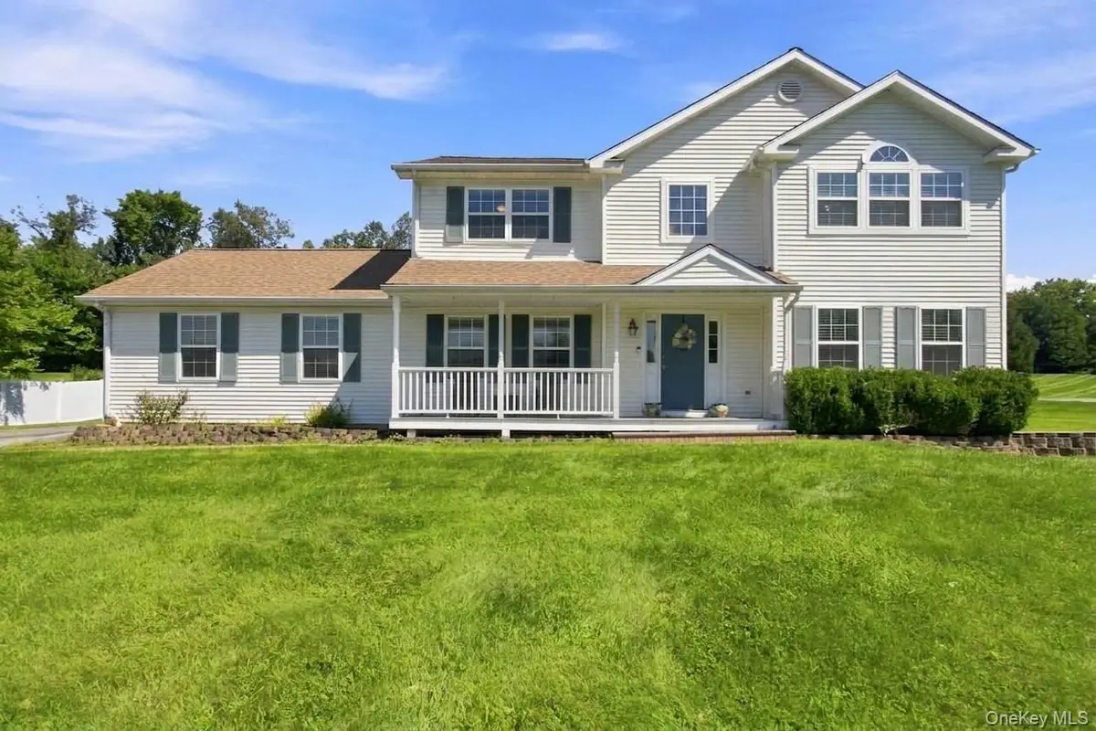 26 Gabriels Path, Poughquag, NY 12570 - #1