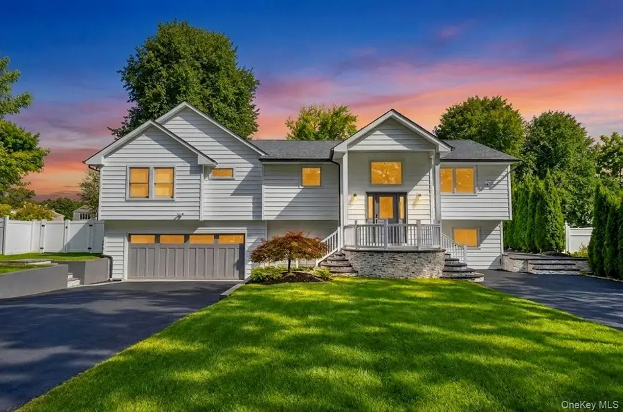 15 Dillon Drive, Dix Hills, NY 11746 - #2