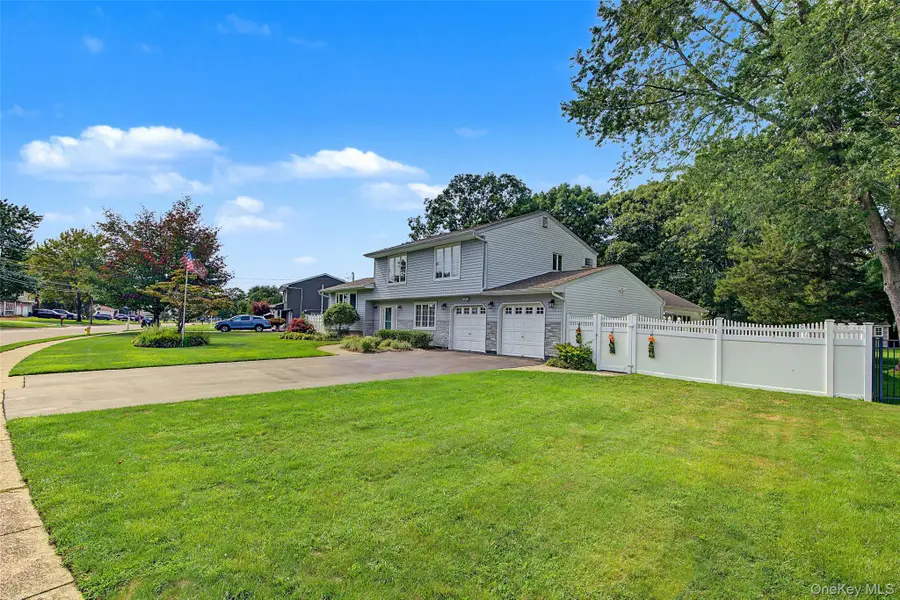 105 Nathan Drive, Bohemia, NY 11716 - #2