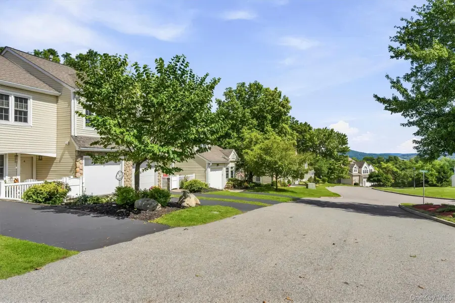 6 N Cambridge Court, Fishkill, NY 12524 - #2