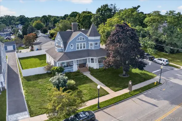 258 N Ocean Avenue, Patchogue, NY 11772