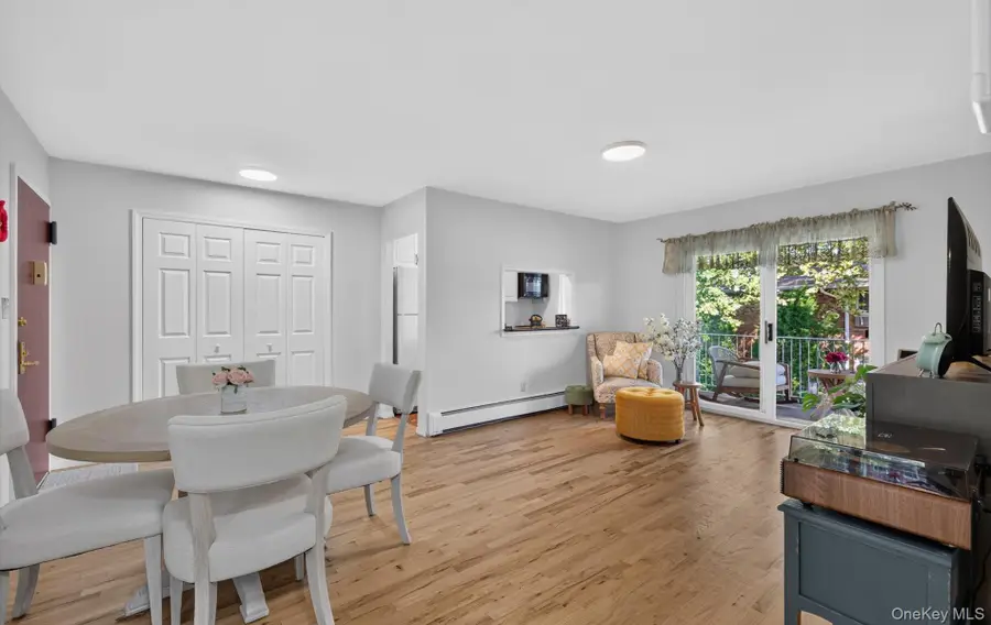 1 Toms Point Lane #17E, Port Washington, NY 11050 - #2