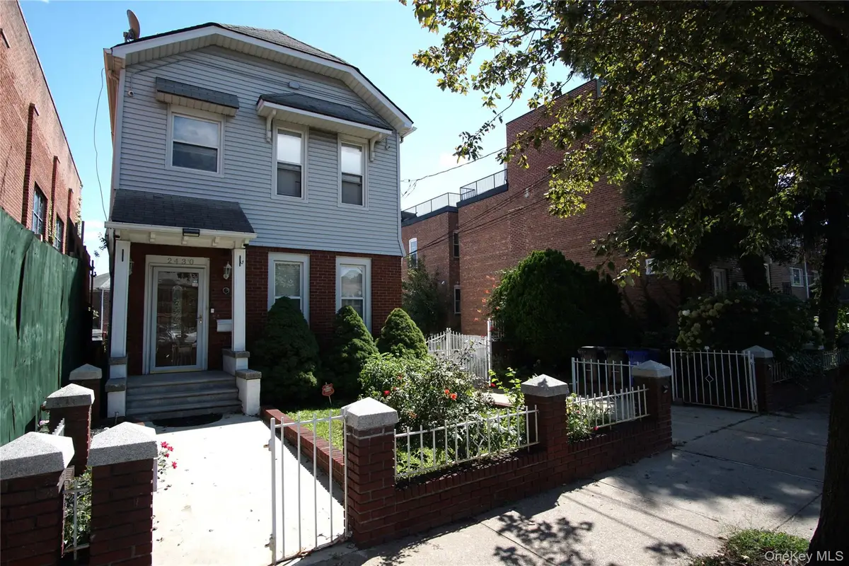 2430 Esplanade Avenue, Bronx, NY 10469 - #1