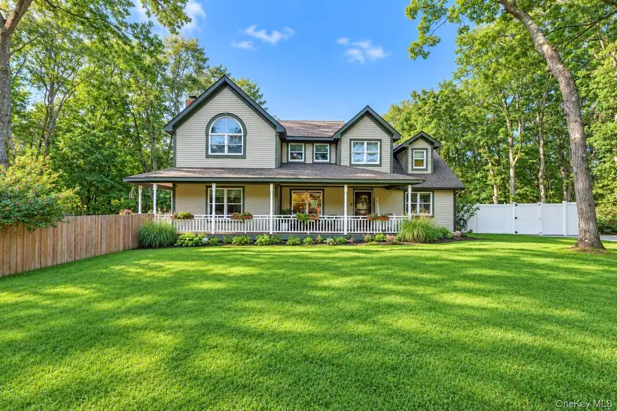 15 Hillcrest Avenue, Port Jefferson, NY 11777 - #2