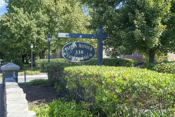 330 S Broadway #D11, Tarrytown, NY 10591