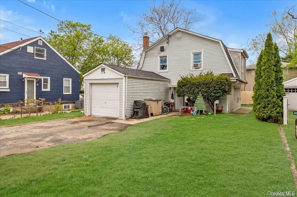 7 Sands Point Road, Port Washington, NY 11050 - #1