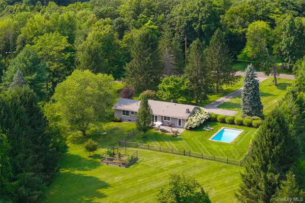 62 Frost Road, Rhinebeck, NY 12572