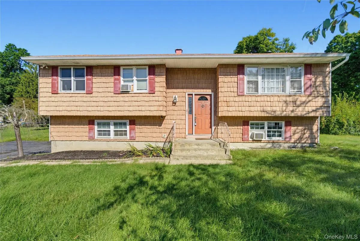124 Barnes Road, Washingtonville, NY 10992 - #1