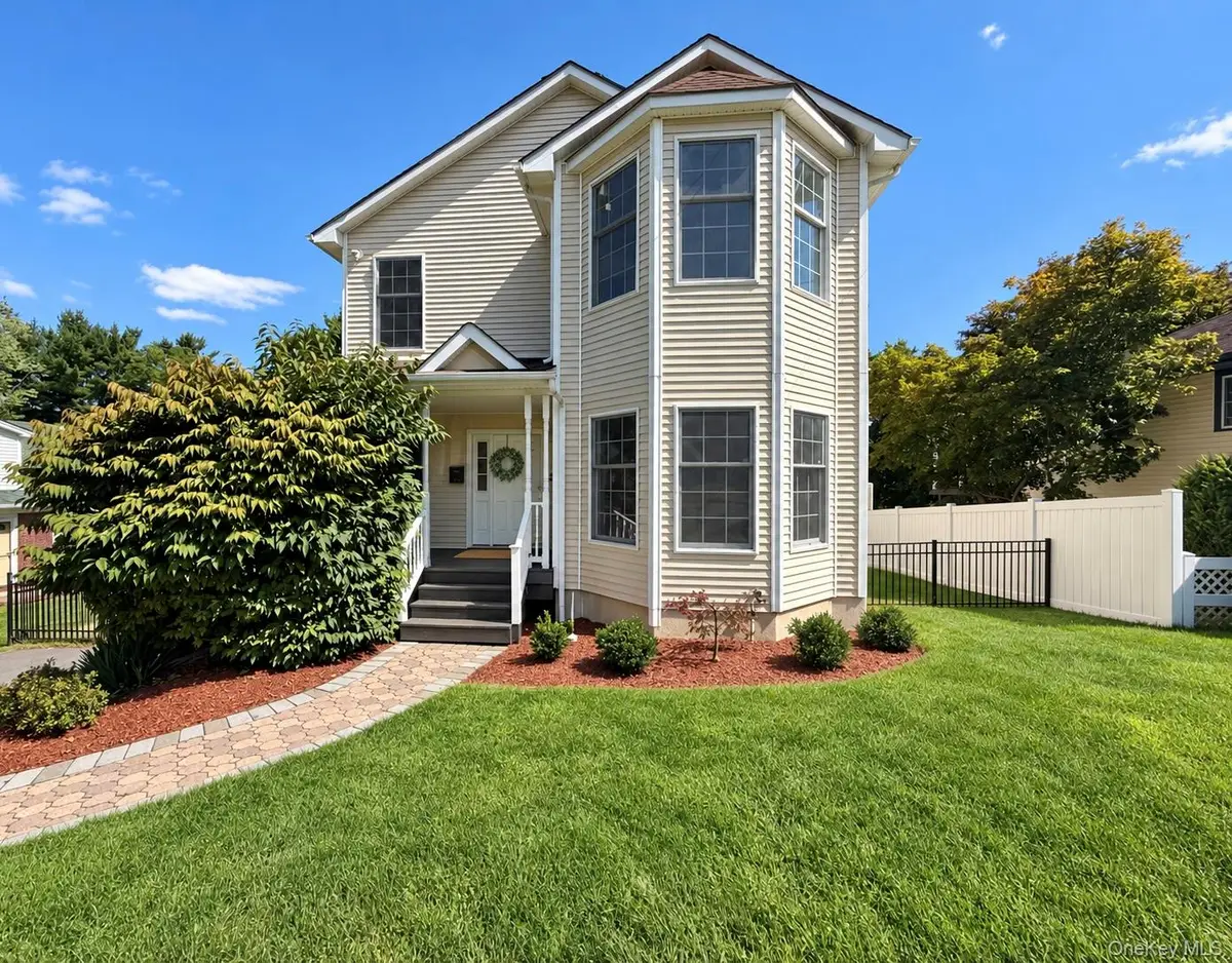 28 Hewitt Street, Garnerville, NY 10923 - #1