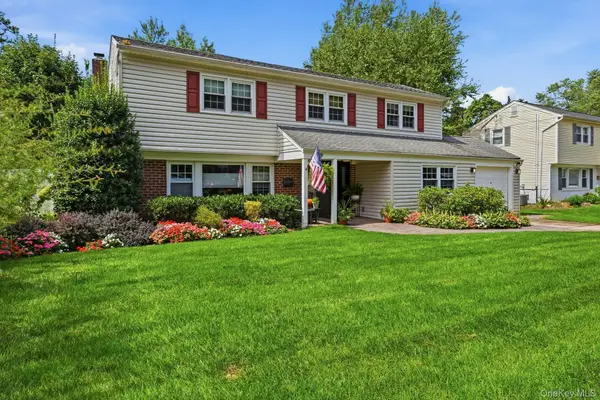 39 Harriet Lane, Huntington, NY 11743