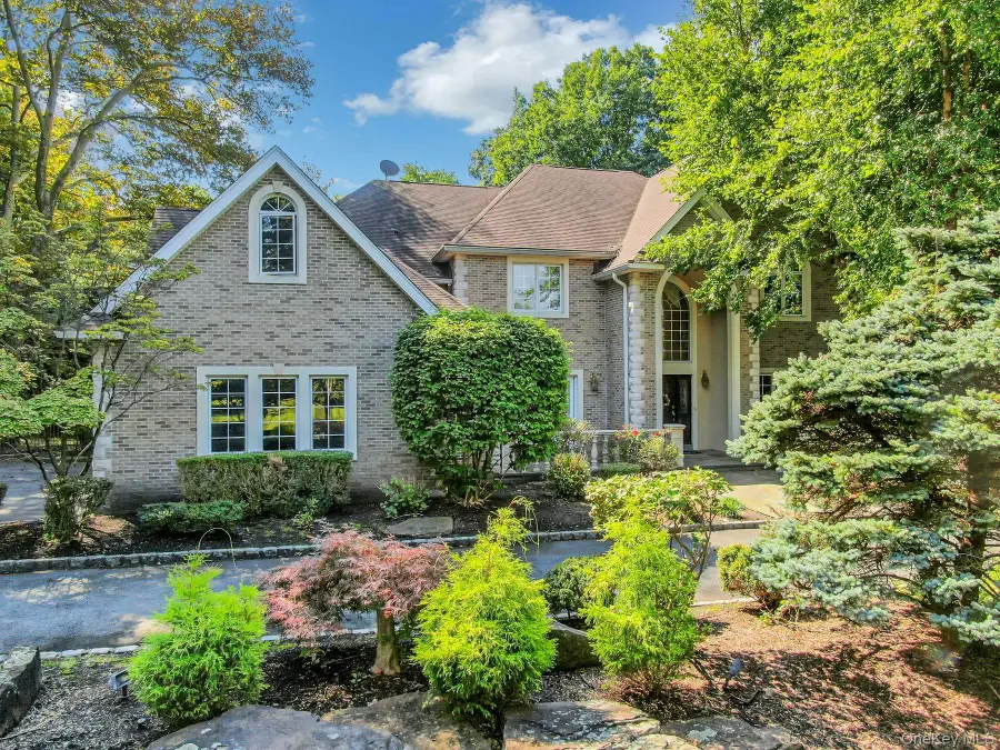 35 Senator Levy Drive, Suffern, NY 10901 - #2