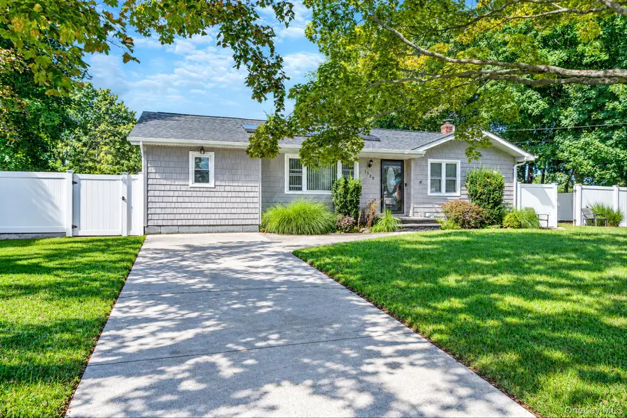 1528 Baldwin Boulevard, Bay Shore, NY 11706 - #3
