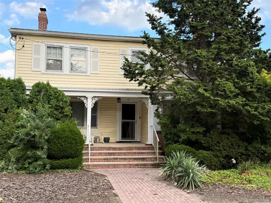 82 Auerbach Lane, Lawrence, NY 11559 - #2
