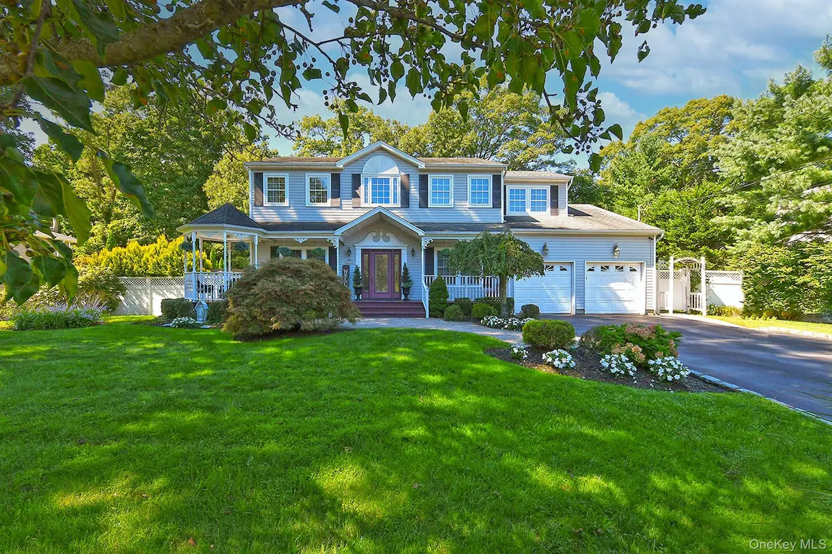 7 Ona Avenue, Dix Hills, NY 11746 - #1