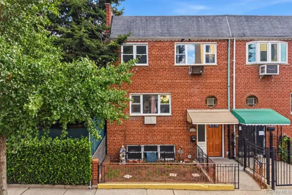 31-81 45th Street, Astoria, NY 11103