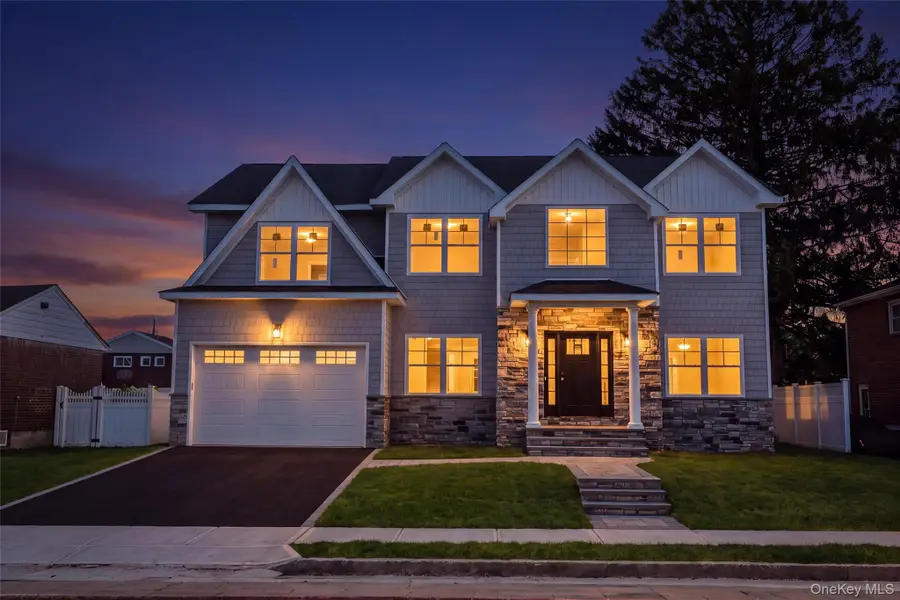 366 Broadway, Massapequa Park, NY 11762 - #2