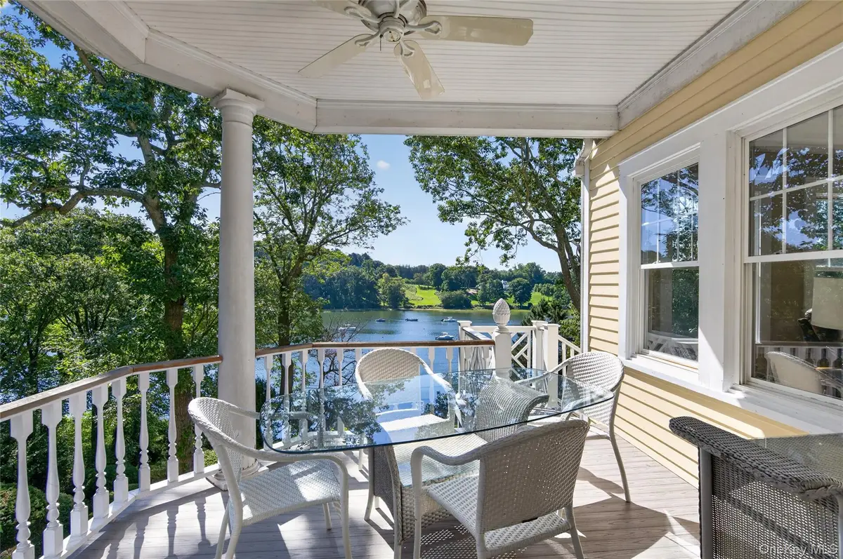 10 Holden Lane, Bayville, NY 11709 - #1