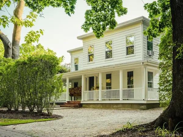 1200 Indian Neck Lane, Peconic, NY 11958