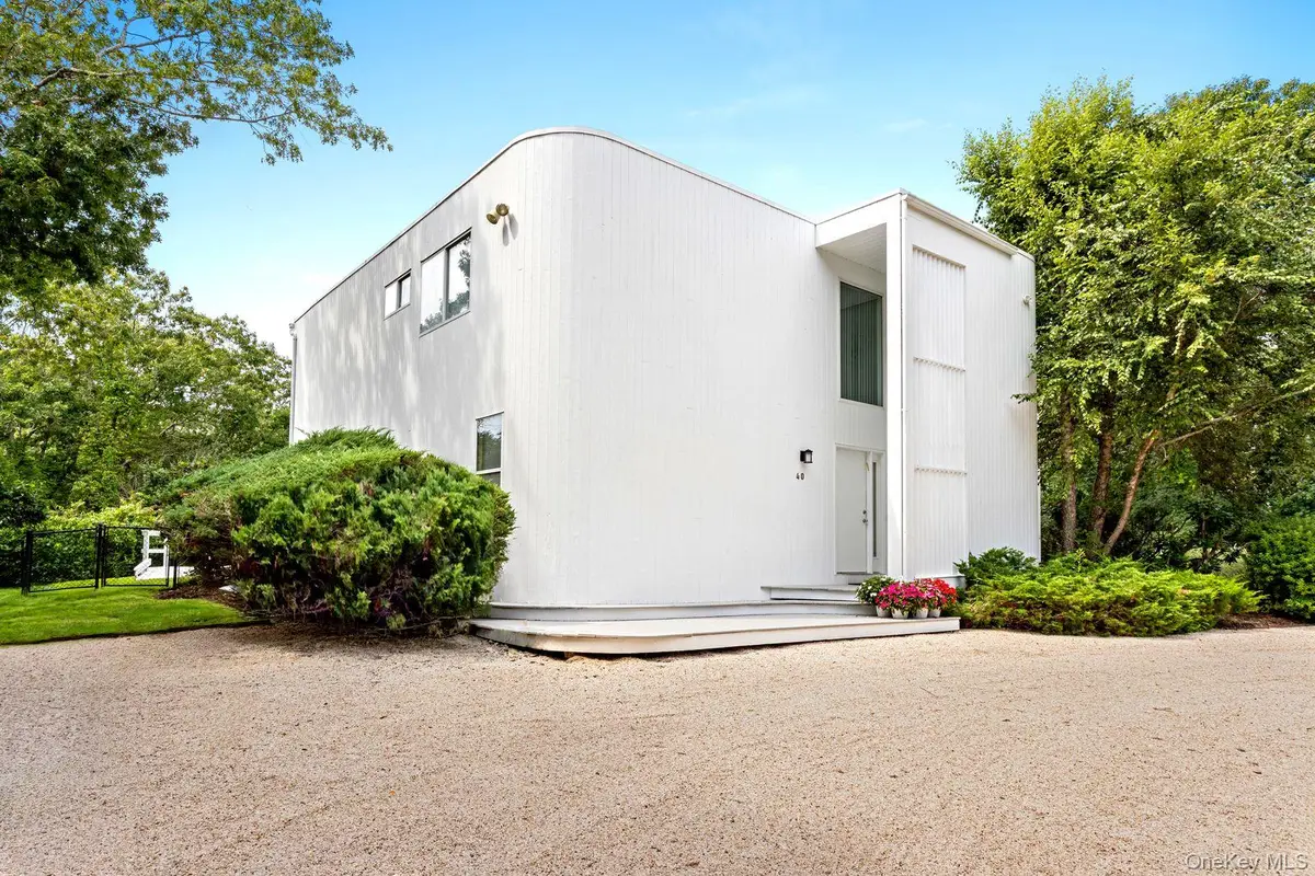 40 Peacock Path, East Quogue, NY 11942 - #1