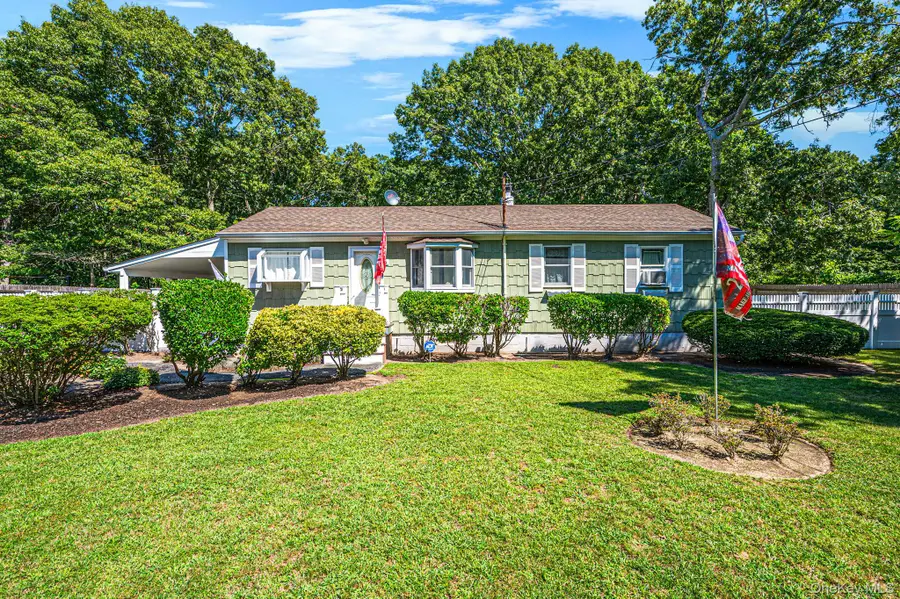 152 Grand Avenue, Shirley, NY 11967 - #2