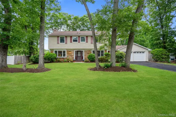 3 Palfrey Street, Stony Brook, NY 11790