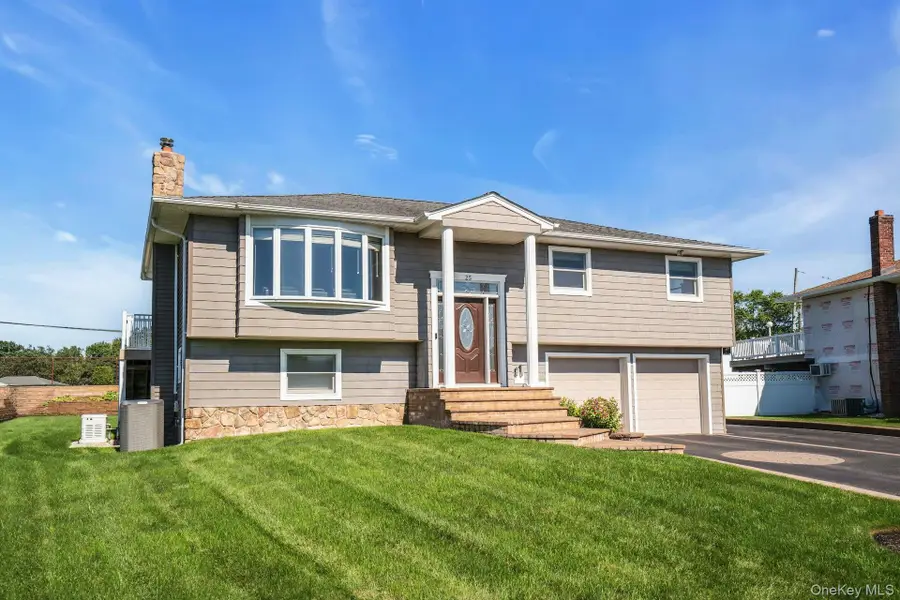 25 Heather Crescent, Commack, NY 11725 - #2