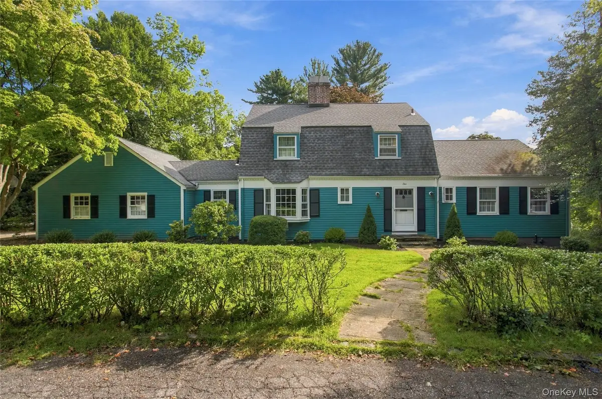 1 Grandview Circle, Pleasantville, NY 10570 - #1