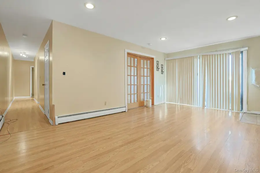 205 Sneden Place W #205, Spring Valley, NY 10977 - #3