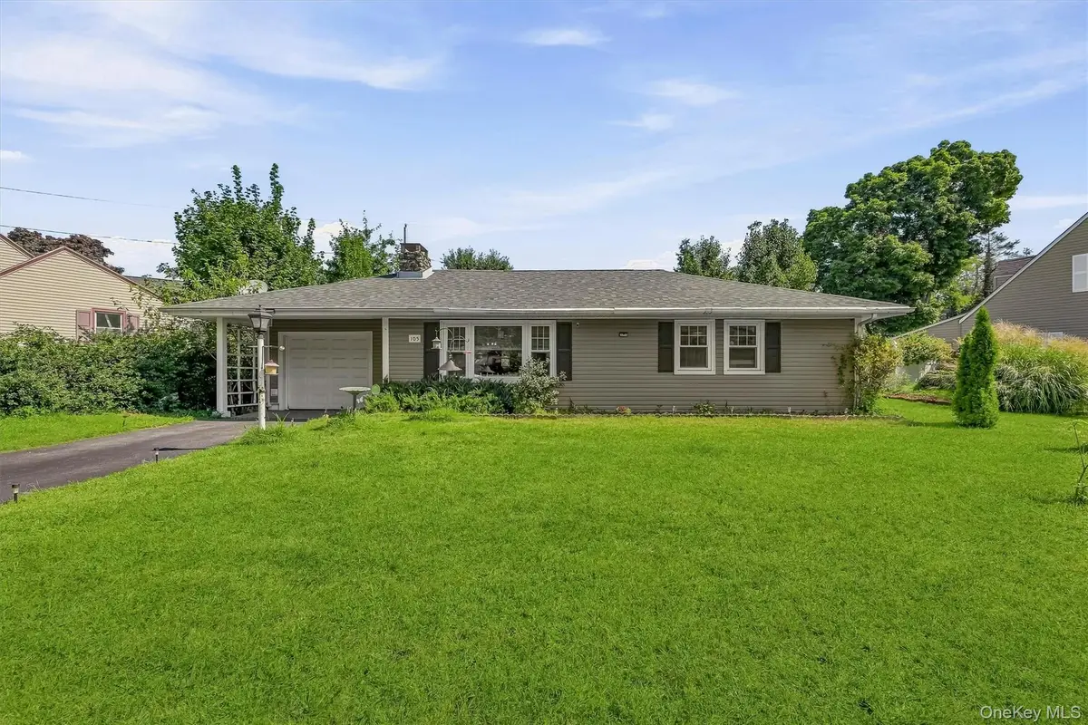 105 Pine Drive, New Windsor, NY 12553 - #1