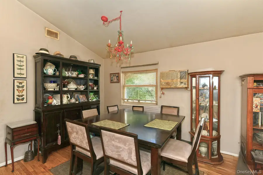 26 Brandy Avenue, Holbrook, NY 11741 - #3