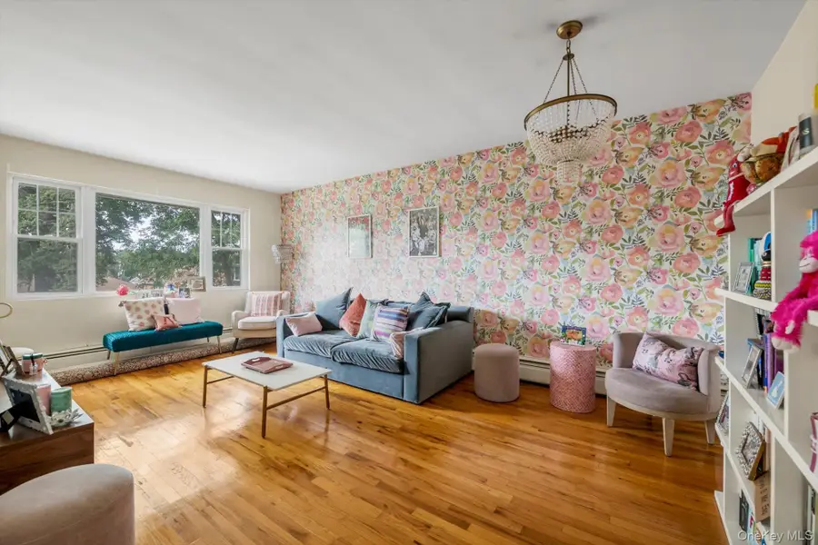 35U Madison Park Gardens #35U, Port Washington, NY 11050 - #2