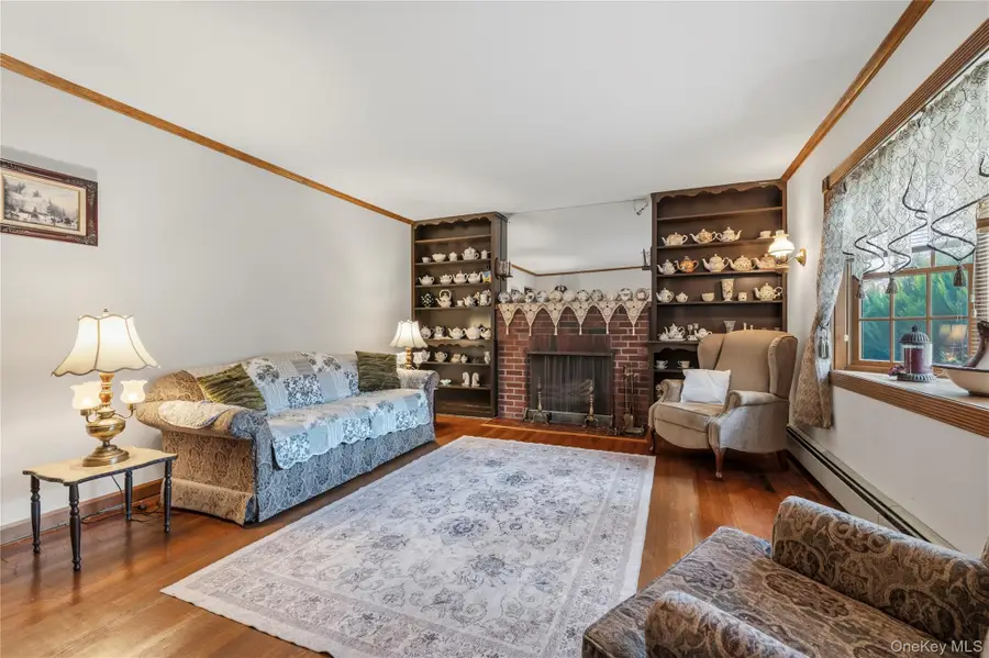2473 New York Avenue, Melville, NY 11747 - #2