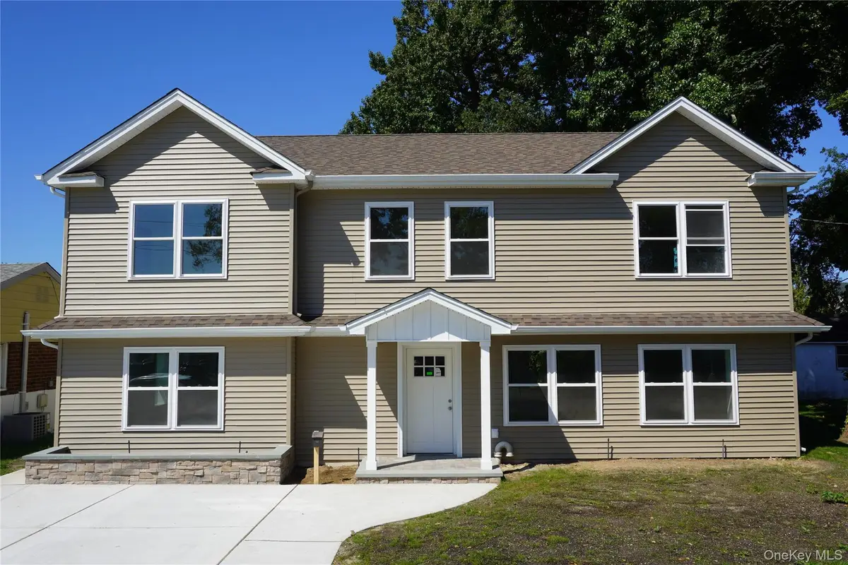 164 Elmwood Street, Valley Stream, NY 11581 - #1