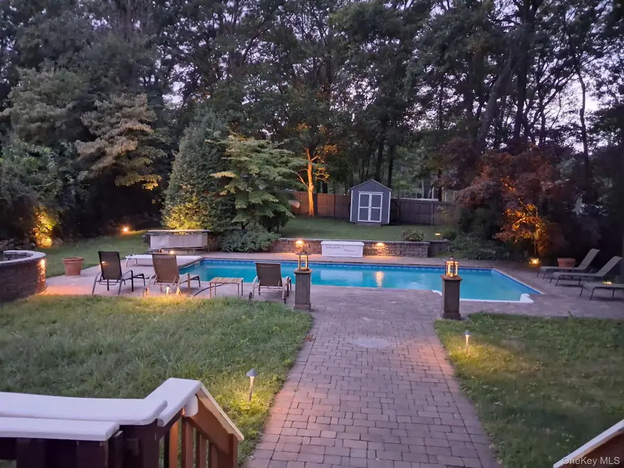 257 Parkway Drive, Calverton, NY 11933 - #2