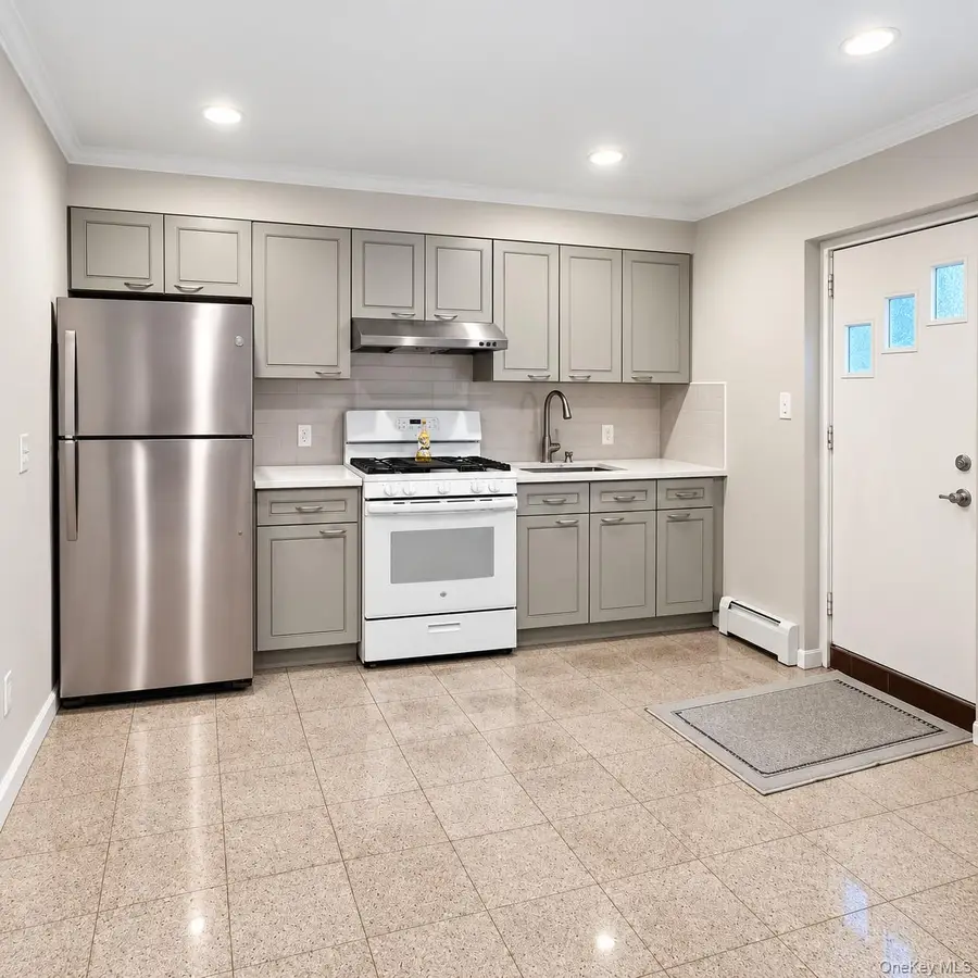 6636 Alderton Street, Rego Park, NY 11374 - #2
