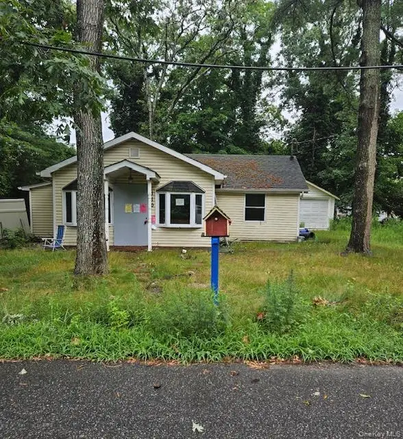 110 Daisy Drive, Mastic Beach, NY 11951 - #1