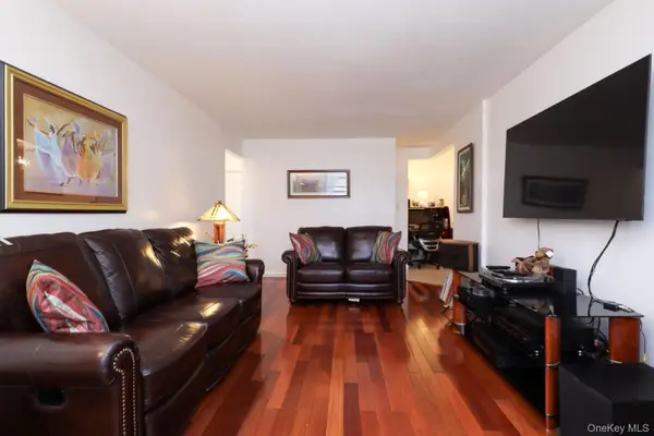 87-40 Francis Lewis Boulevard #A68, Queens Village, NY 11427