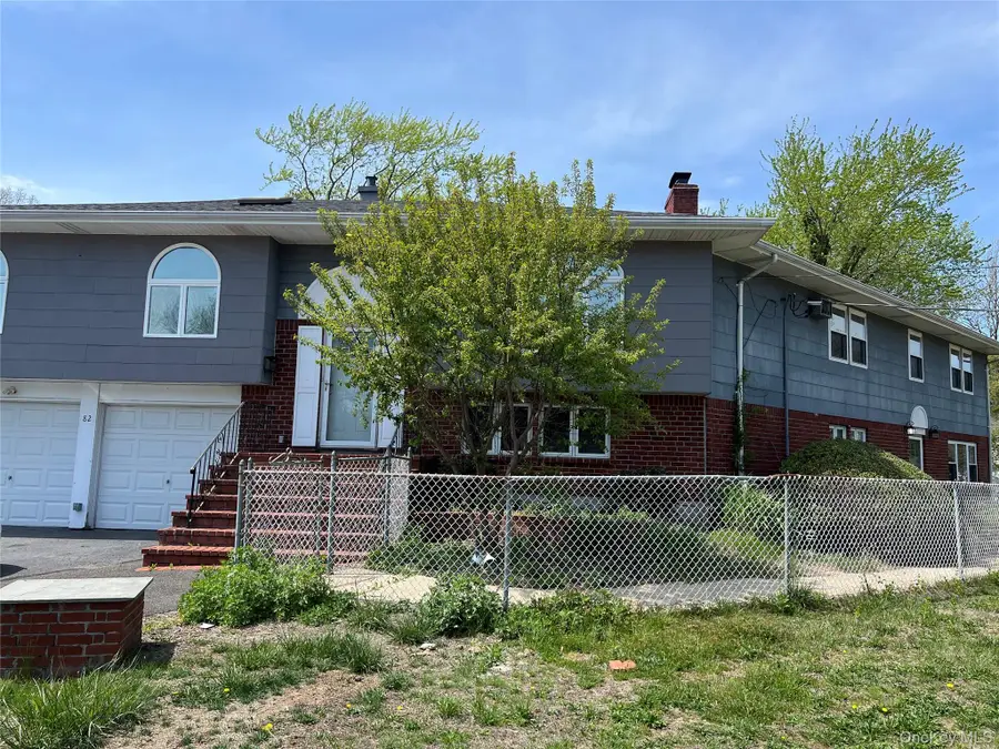 82 Yale Avenue, Oakdale, NY 11769 - #2
