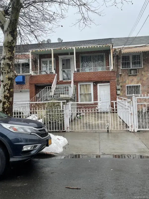 925 E 227th Street, Bronx, NY 10466