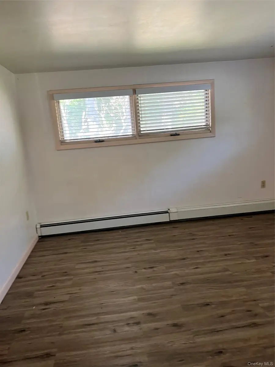 27 E Dorsey Lane, Poughkeepsie, NY 12601 - #3