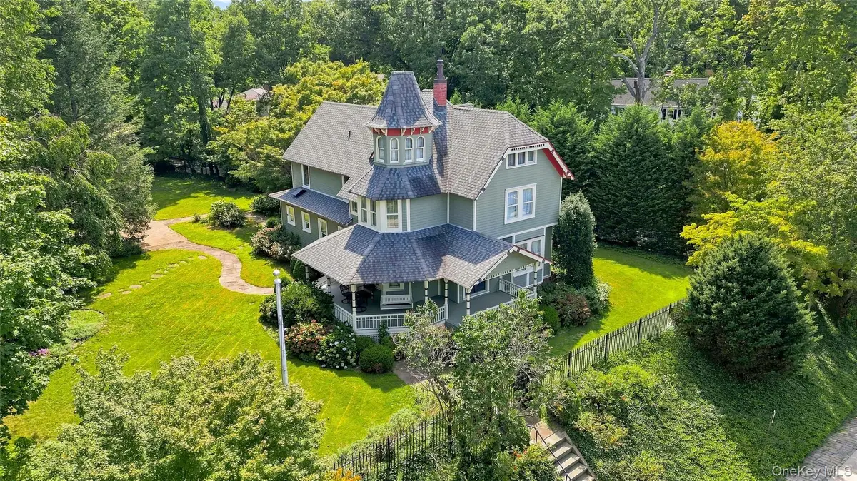 534 Main Street, Northport, NY 11768 - #1