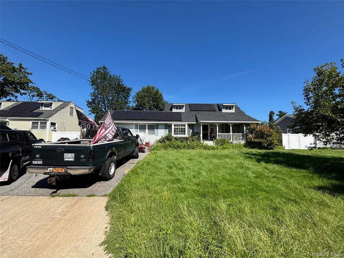 29 Hileen Drive, Kings Park, NY 11754 - #1