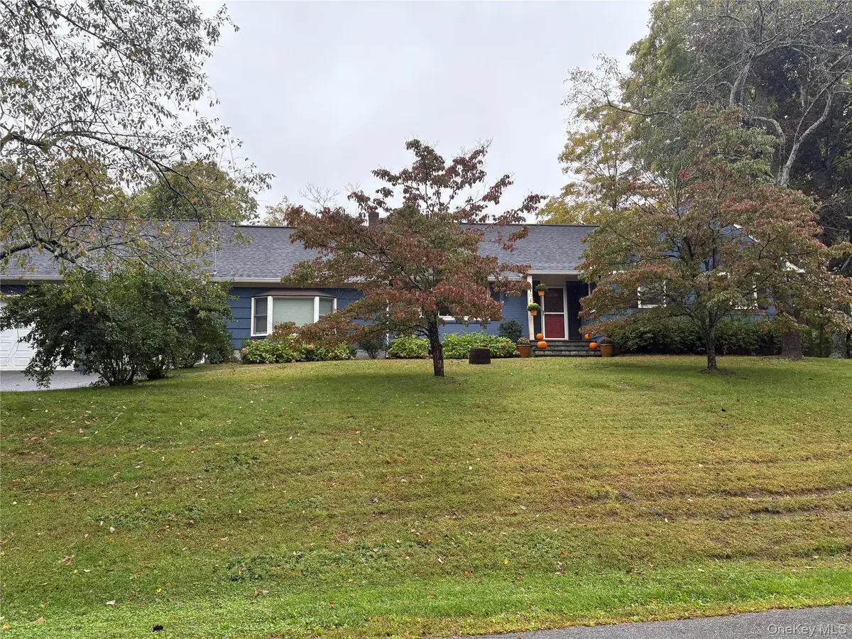 15 Garlen Road, Katonah, NY 10536 - #1