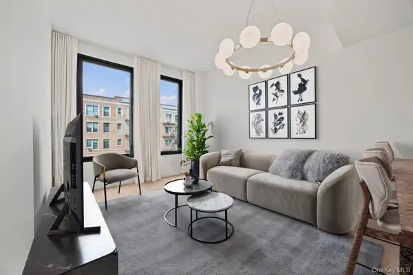 21-21 31st Street #4J, Astoria, NY 11105