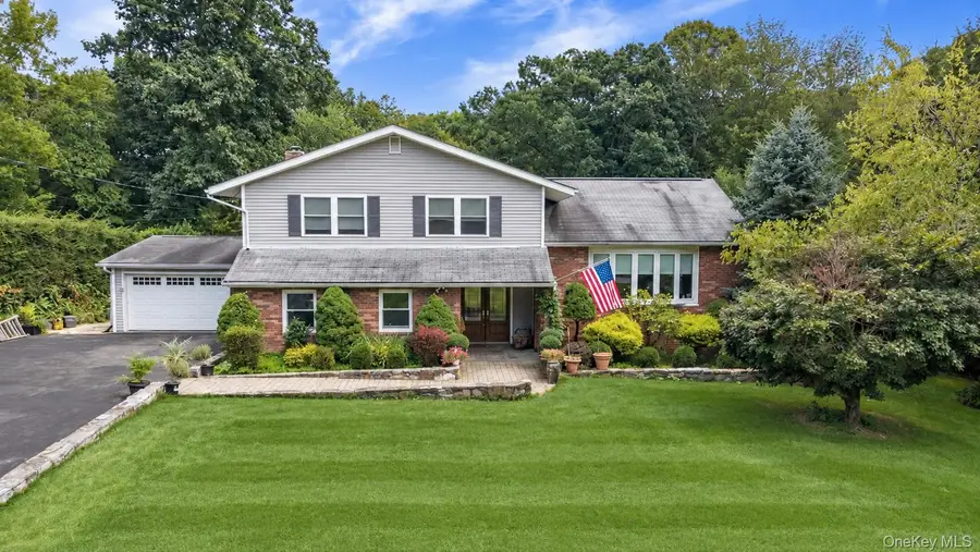 330 Lakeview Street, Mahopac, NY 10541 - #2