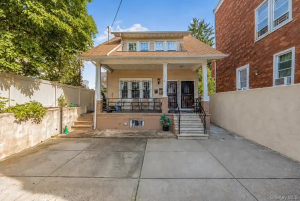 4558 Richardson Avenue, Bronx, NY 10470