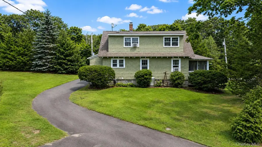309 Church Lane, Aquebogue, NY 11931 - #2
